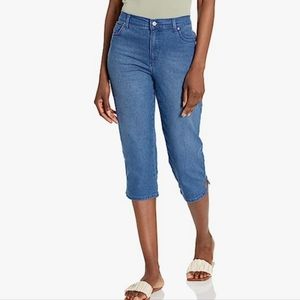 Gloria Vanderbilt Amanda Capri Classic Rise Size 10 ***New***